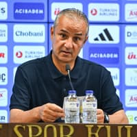 İsmail Kartal'dan yabancı kuralı ve Nathan Ake açıklaması