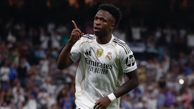 Real Madrid, Vinicius Junior'a yeni sözleşme imzalattı