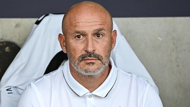 Vincenzo Italiano'dan Hradec Kralove galibiyetine övgü: 'Çocuklar ruhunu ortaya koydu'