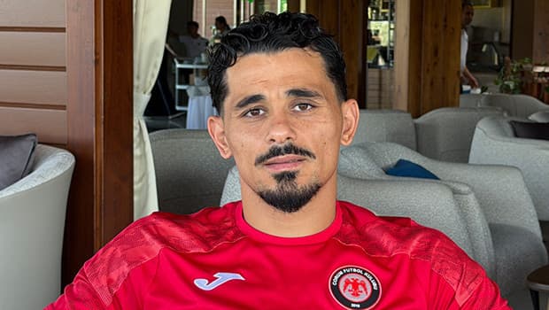 Çorum FK'da Serdar Gürler'den iddialı mesaj: 'Herkese diş geçirebilecek bir Çorum FK izleteceğiz'