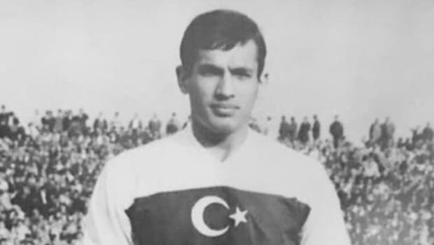 Türk futbolunun acı kaybı: Milli futbolcu Haluk Erdem 83 yaşında hayata veda etti