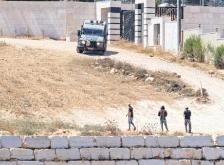 İsrailli yerleşimciler Filistinli ailelerin evlerini günlerdir abluka altında tutuyor: ABD'li diplomat 'İsrailli teröristler' dedi