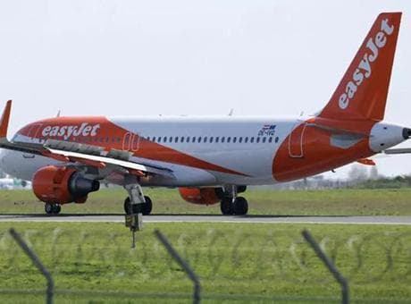 EasyJet, Fransa'da 100 Uçağını İptal Etti: Kabin Görevlileri Tatil Gününde Greve Çıktı