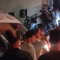 Anahtarını unuttuğu eve girmek isterken hayatını kaybetti
