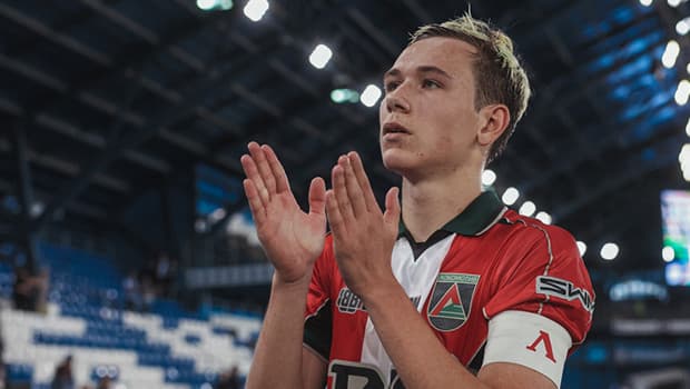 Galatasaray'ın yeni 10 numarası Aleksey Batrakov! Lokomotiv Moskova ile anlaşma sağlandı