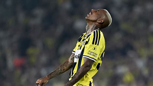 Talisca gol suskunluğuna büründü: Lyon deplasmanında fileleri sarsamadı