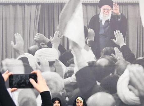 Washington-Tahran hattında diplomatik kriz: Trump, İran ile müzakereleri durdurdu