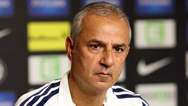 Fenerbahçe'de eleştirilerin dozu arttı