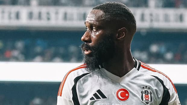 Arthur Masuaku Süper Lig'e geri dönüyor: Konyaspor, Beşiktaş'ın eski sol bekini kadrosuna kattı