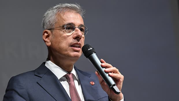 Sağlık Bakanı Memişoğlu'ndan sporculara müjde: Lisans süreçleri kolaylaşıyor