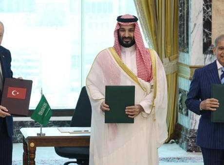 Suudi Arabistan'ın eski kraliyet danışmanı açıkladı: Mekke İttifakı bölgesel güç dengesini köklü şekilde değiştirdi