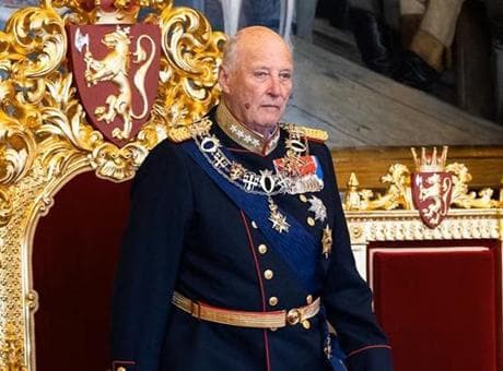 Avrupa'nın en yaşlı hükümdarlarından Norveç Kralı 5. Harald hastaneye kaldırıldı